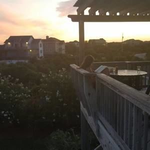 Meet your Posher, Julia